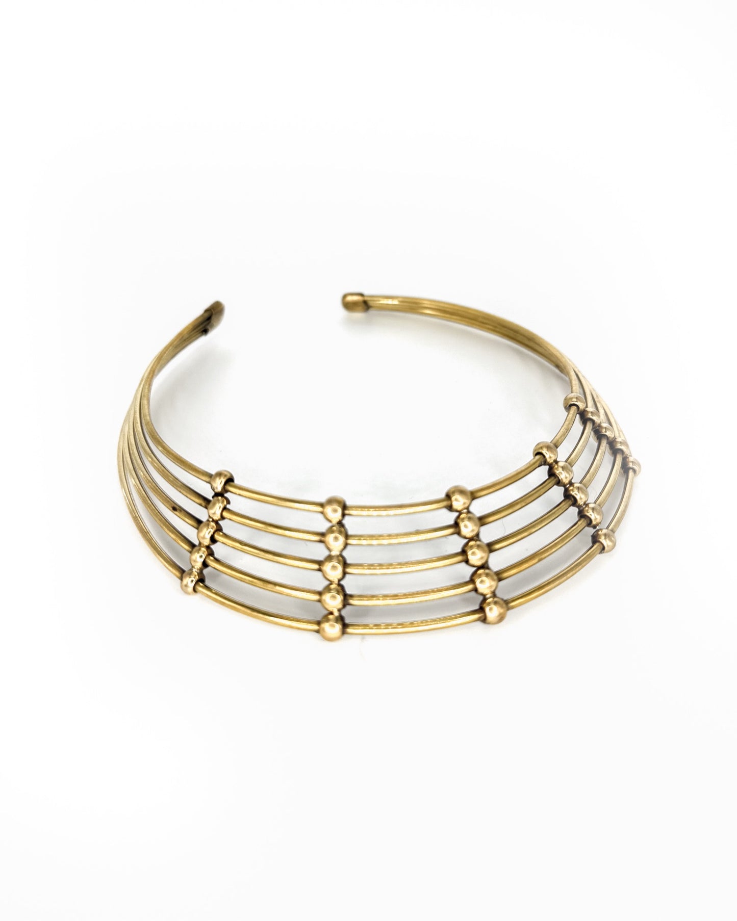 Aavarta Collar Necklace