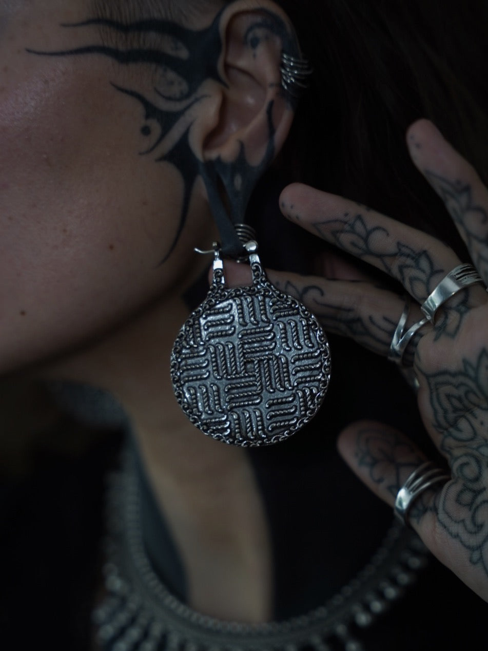 Woven Manji Earweights